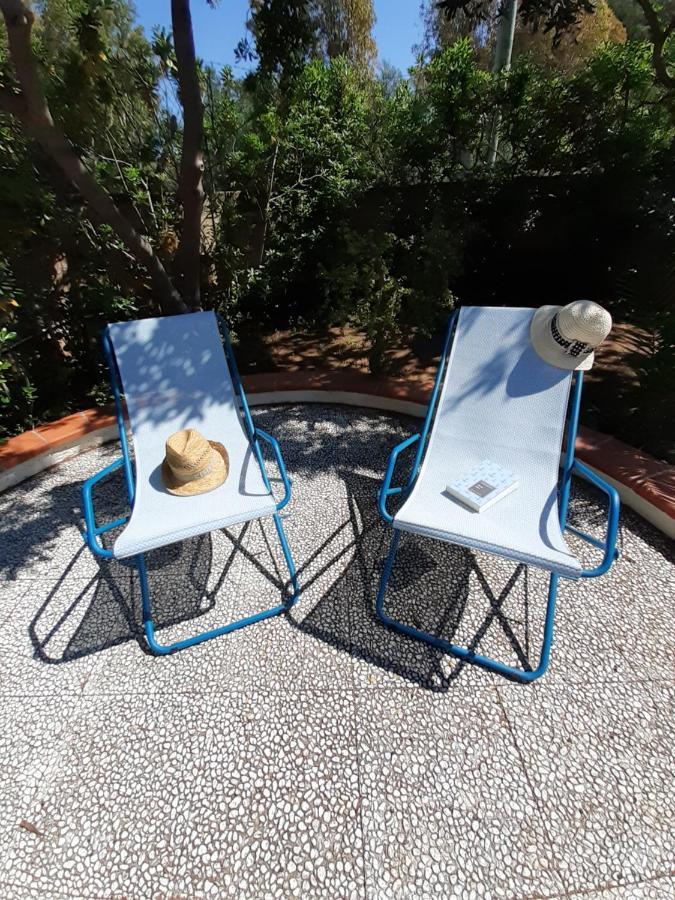 Villetta Dei Fiori, Vicino Spiaggia Di Punta Pizzo ガリポリ エクステリア 写真